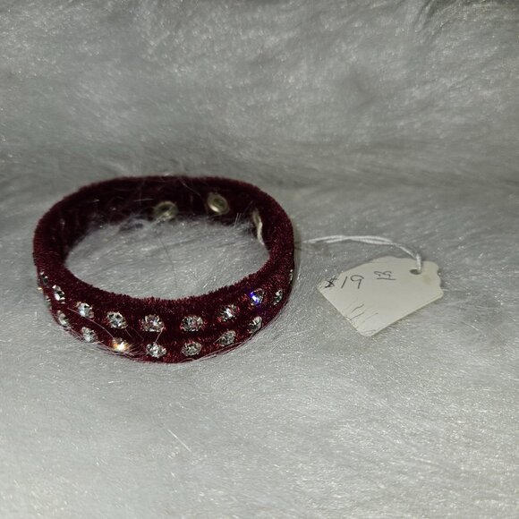 NEW Burgundy Wine Velvet Crystal Rhinestone Bracelet Funk Plus - Picture 11 of 15